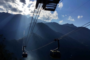 From Hanoi: 2-Day Sapa Limo Bus Tour & Fansipan Peak Visit