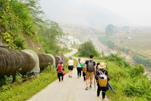 From Hanoi: 2-Day Sapa Limo Bus Tour & Fansipan Peak Visit