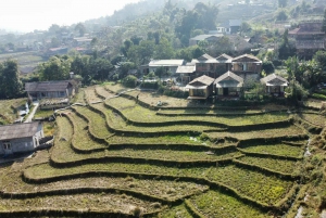 Från Hanoi: 2-dagars lyxig vandringstur i Sapa (hemvist)