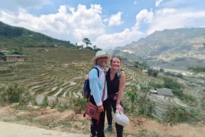 Fra Hanoi: 2-dagers fottur i Sapa med innkvartering og måltider i hjemlandet