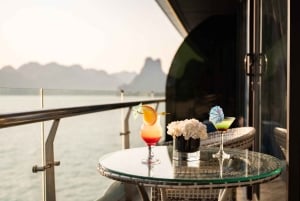 From Hanoi: 2 or 3-Day Lan Ha Bay 5* Cruise with Balcony