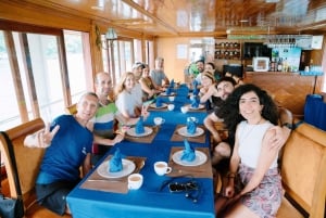 Cat Ba: Full- day trip with biking, kayaking, meal, tickets