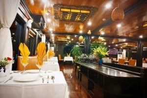 Fra Hanoi: 2D1N Ha Long Bay med Arcady Boutique Cruise