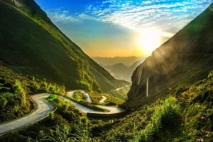 サパ発：地元のライダーと行く3日間のハザイ・ループオフロード