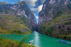 サパ発：地元のライダーと行く3日間のハザイ・ループオフロード