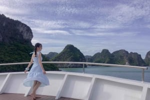 Halong-Bucht: 2D1N Ultra-Luxus-Kreuzfahrt & kostenloser Hanoi-Transfer