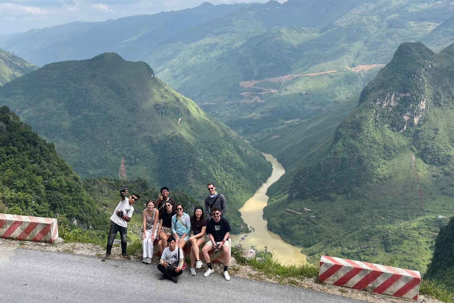 Von Hanoi: 3-tägige Motorradtour durch Ha Giang mit Easy Rider