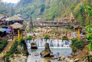 Da Hanoi: tour di 3 giorni a Sapa con pernottamento in famiglia e Fansipan