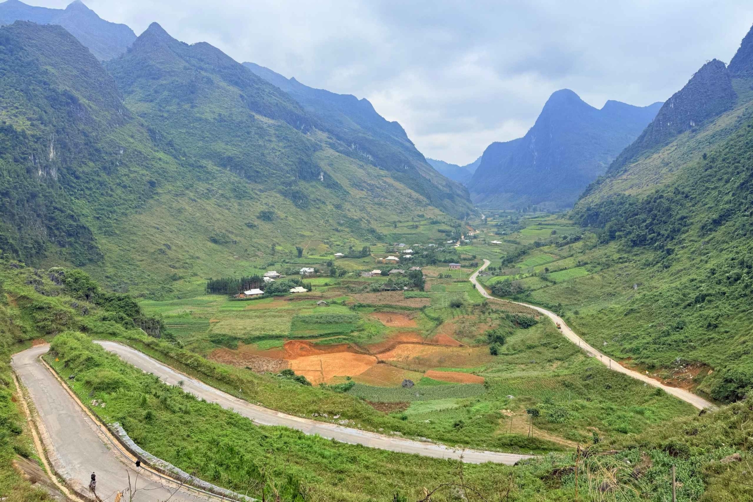 Von Hanoi: 3-tägige Tour zu den Highlights von Cao Bang.