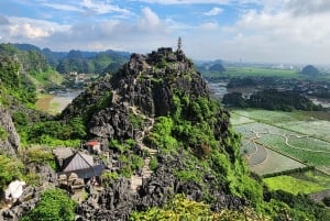 From Hanoi: 3-Day Trip to Ninh Binh with Ha Long Bay Cruise