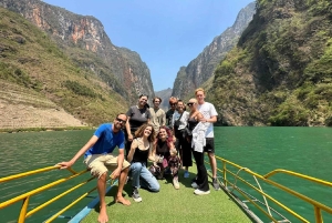 From Hanoi: 3-Night 2-Day Ha Giang Loop Tour with Easy Rider