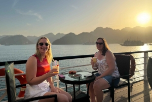 From Hanoi: 5-Star Halong Bay Overnight Cruise with Balcony