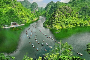 From Hanoi: Bai Dinh, Trang An, and Mua Cave Full-Day Tour