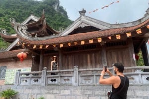 ハノイ発：バンジョック滝 1泊2日 - 少人数グループ