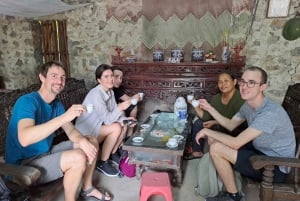 Hanoista: 2 päivän Ninh Binh -kierros majoituksella ja aterioilla