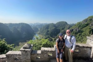 Hanoista: 2 päivän Ninh Binh -kierros majoituksella ja aterioilla