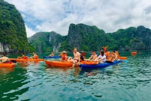 ハノイ発：カットバ島での3日間のサイクリング、カヤック、クルーズ体験をお楽しみください