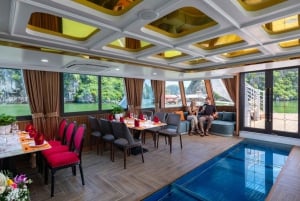 Hanoi/ Cat Ba: Isola di Cat Ba e baia di Lan Ha - Escursione di un giorno | Lusso