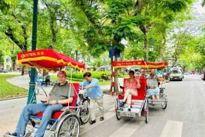 Privat sightseeingtur med cykel i Hanois gamla kvarter med cykeltaxi
