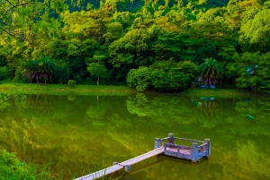 Au départ de Hanoi, explorez la nature, observez les animaux sauvages et les lucioles.