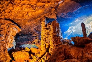 Fra Hanoi: Utforsk Ha Long Bay i 2 dager med et luksuscruise