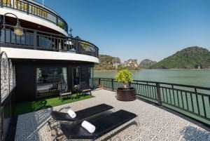 Fra Hanoi: Utforsk Ha Long Bay i 2 dager med et luksuscruise
