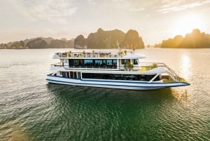 Dia inteiro em Ha Long com carro limusina e cruzeiro de luxo