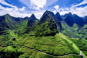 From Hanoi: Ha Giang Loop Tour 4Days 3Nights with easy rider