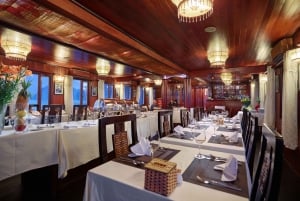 Hanoi: Crociera di 1 o 2 giorni nella Baia di Ha Long e Bai Tu Long