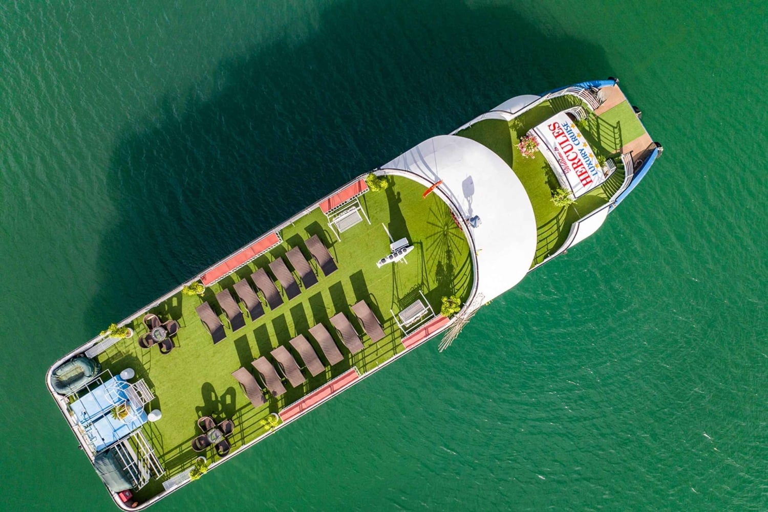 Hanoista: Ha Longin lahti 5 tähden päiväristeily buffet-lounaalla