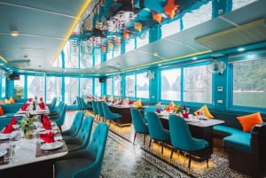 Au départ de Hanoï : croisière 5 étoiles dans la baie d'Ha Long avec déjeuner, kayak et jacuzzi