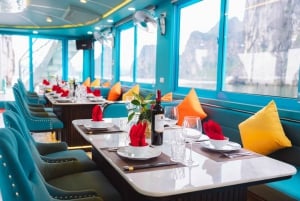 Au départ de Hanoï : croisière 5 étoiles dans la baie d'Ha Long avec déjeuner, kayak et jacuzzi