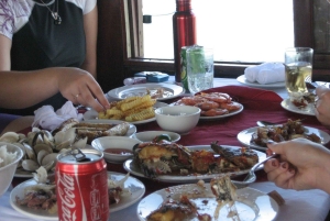 Fra Hanoi: Ha Long Bay Spareture - store og små grupper