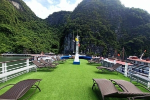 From Hanoi: Halong Bay 1 Day Trip Visit Cave, Island, Kayak