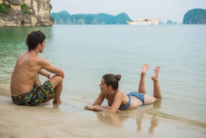 Da Hanoi: Crociera nella Baia di Halong 2 giorni e 1 notte con trasporto