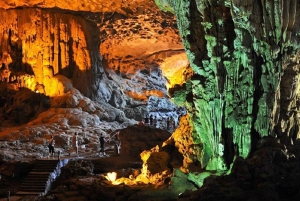 Da Hanoi: crociera di un giorno nella baia di Halong con kayak, grotte e nuoto