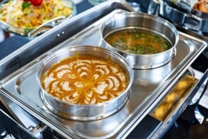 Ninh Binh: crociera di un giorno nella baia di Halong con pranzo e ritorno ad Hanoi