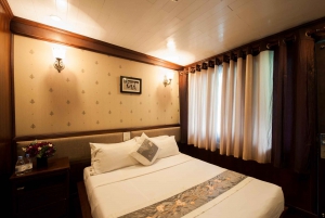 From Hanoi: Halong Explorer 3-Day Deluxe Cruise