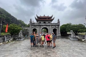 Vanuit Hanoi: Hoa Lu, Mua-grot en Tam Coc, dagtrip