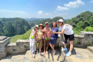 Från Hanoi: Hoa Lu, Mua-grottan och Tam Coc, dagsutflykt