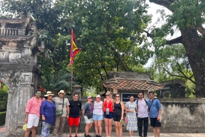 Från Hanoi: Hoa Lu, Mua-grottan och Tam Coc, dagsutflykt