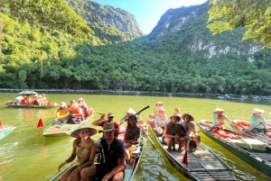 Från Hanoi: Hoa Lu, Mua-grottan och Tam Coc, dagsutflykt