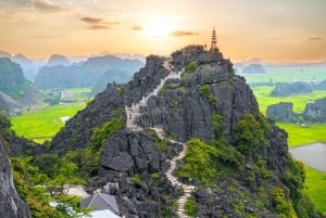 Fra Hanoi: Hoa Lu, Tam Coc, Mua-hulen og sykling i Ninh Binh