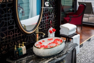 Crociera Ha Long 6★: tour di 2 giorni all'isola di Titop e alla grotta di Sung Sot