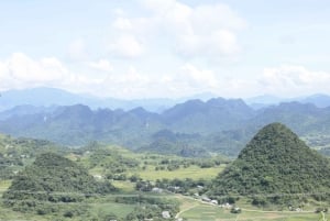 ハノイ発 マイチャウ：マイチャウ 1日 グループまたはプライベートツアー