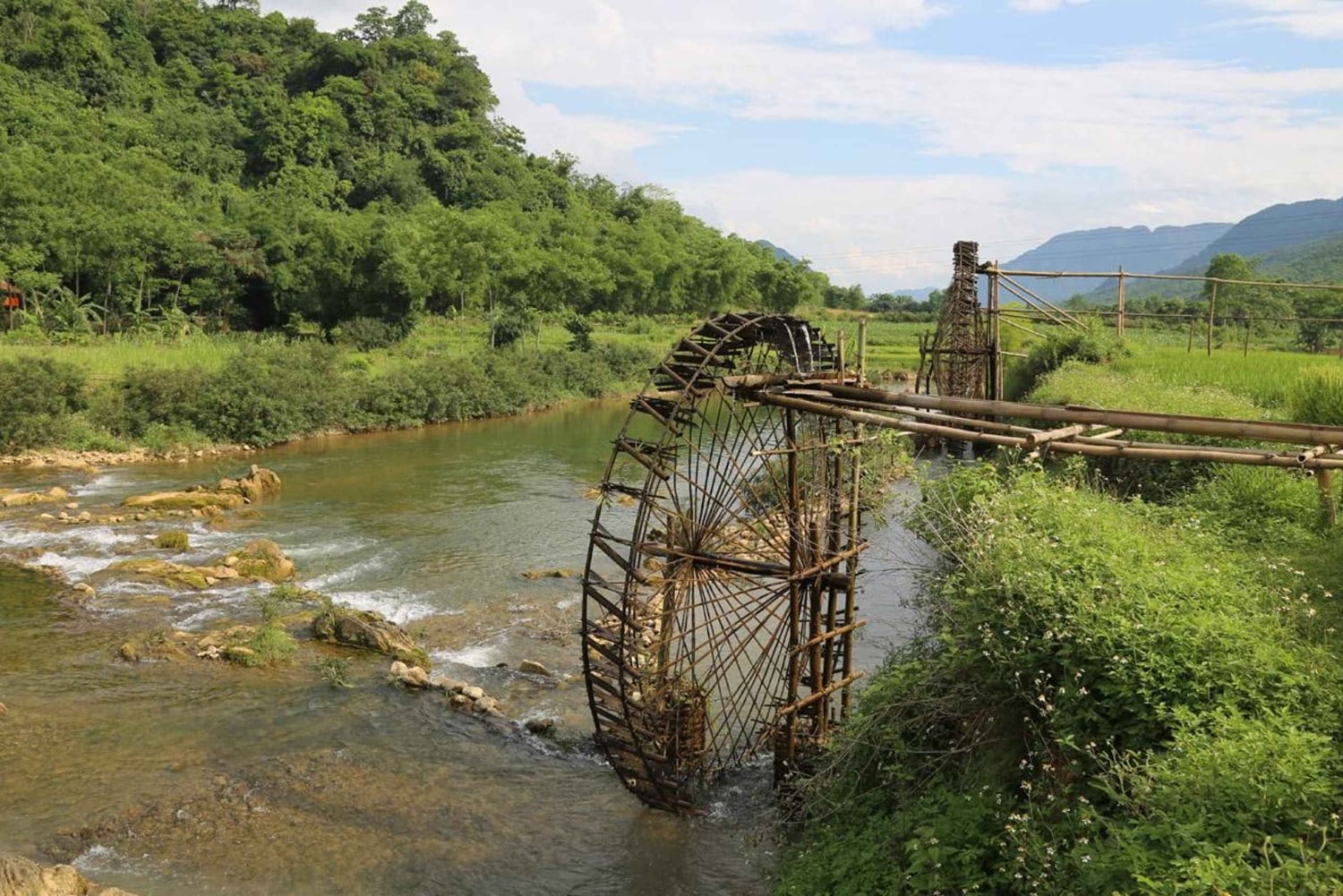 Au départ de Hanoi : excursion à vélo dans la vallée de Mai Chau