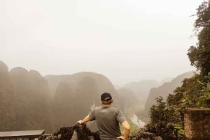 Из Ханоя: однодневная поездка в пещеру Муа, Чанган и Хоалы