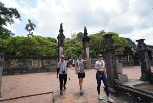 From Hanoi: Ninh Binh Day Trip with Trang An and Mua Cave