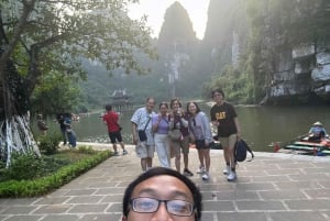 From Hanoi: Ninh Binh Day Trip with Trang An and Mua Cave
