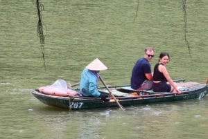Fra Hanoi: Ninh Binh, Hoa Lu, Tam Coc-bådtur og Mua-grotten